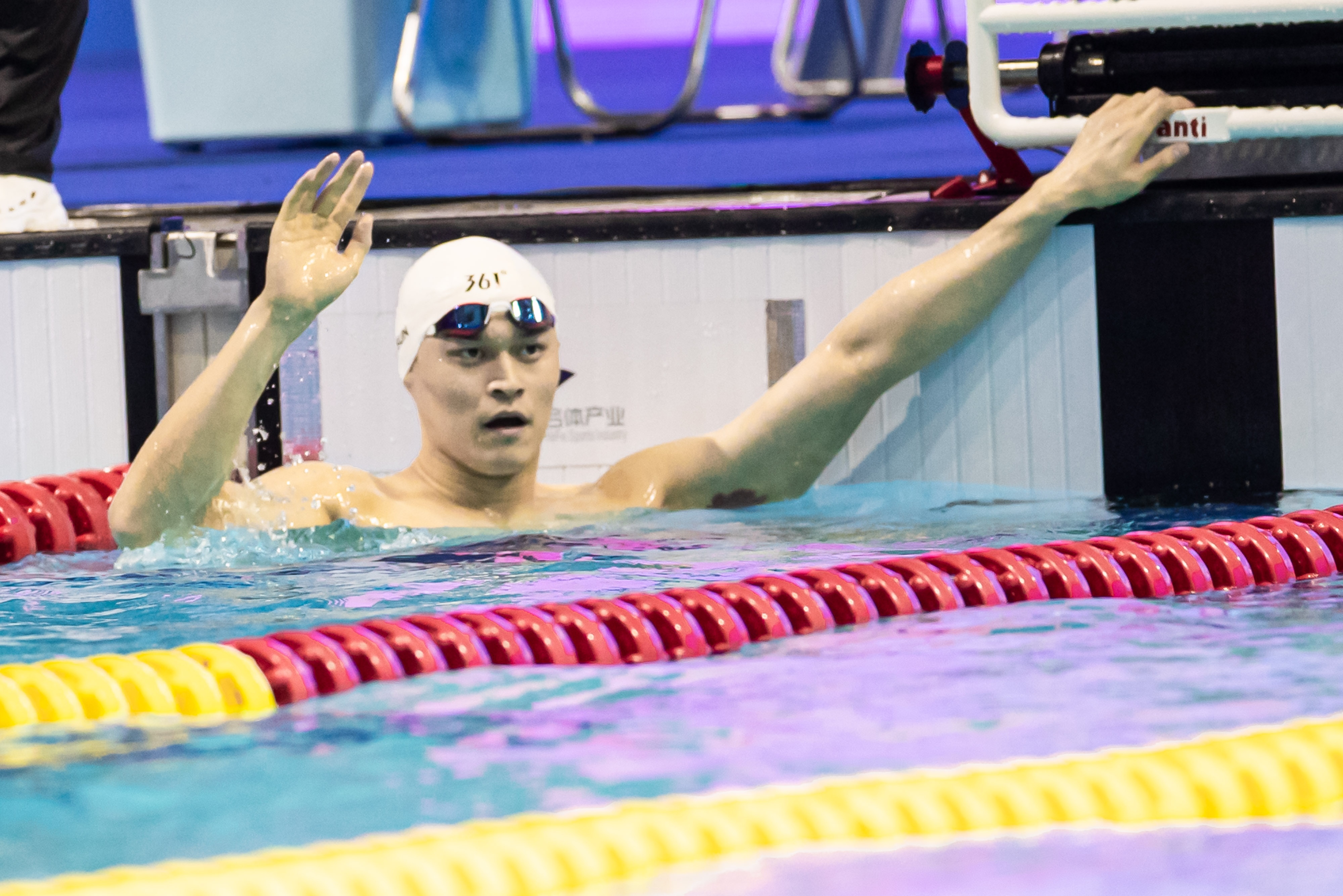 媒体人谈孙杨夺400米自由泳银牌：不惧困难，这一点就值得尊敬